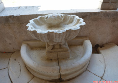 Acqua santiera nella Casa Alta della Certosa di San Lorenzo a Padula