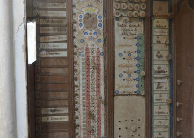La lista dei certosini in chiesa
