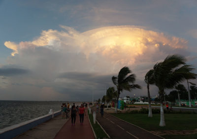 Arrivo-tempesta-Malecon-di-Campeche- Diario di viaggio in Messico
