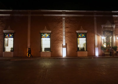 Calle-Valladolid-di-notte-Paanorama--Valladolid-da-terrazza-El-Mason-del-Marques