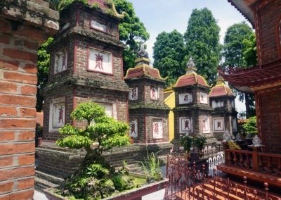 In-giro-per-la-Tran-Quoc-Pagoda---Hanoi