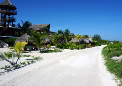 Lungomare-di-sabbia-all’altezza-dell’Hotel-Palapa-del-Sol-Diario-di-viaggio-in-Messico