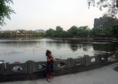 Tam-Coc-lungo fiume--Ninh-Binh