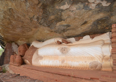 Buddha del tempio di Pidurangala - Diario di viaggio in Sri Lanka