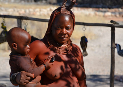 Himba in prossimità di Etosha - Diario di viaggio in Namibia