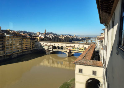 Il corridoio Vasariano attraverso le finestre degli Uffizi - 3 giorni a Firenze