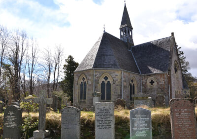 Chiesa con cimitero, Luss - Diario di viaggio in Scozia