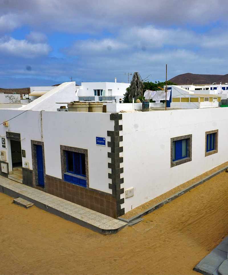 Caleta-del-Sebo,-La-Graciosa.