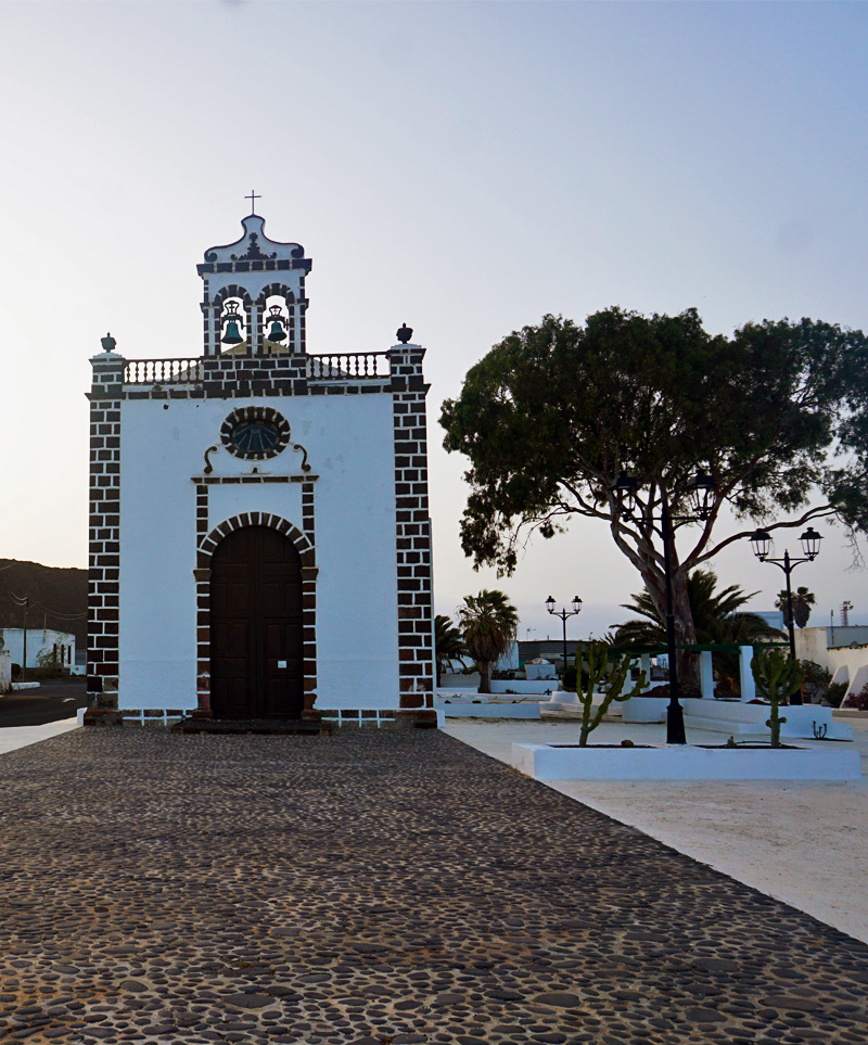 Parroquia-del-Santo-Cristo-de-las-Aguas,-Guatiza,-Lanzarote