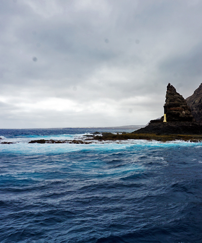 Punta-Fariones,-Lanzarote,-traghetto-Caleta-del-Sebo-(La-Graciosa)--Orzola-(Lanzarote)