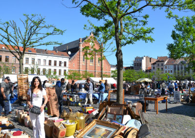 Place du Jeu de Ball,-Bruxelles
