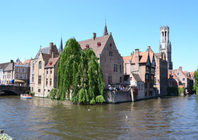 I canale nel quartiere Huidenvettersplein,-Bruges