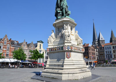 Vrijdagmarkt,-Gent