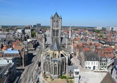 Panorama ovest del Campanile sulla Chiesa di san Nicola,-Gent