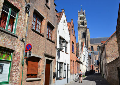 Traversa Steenstraat,-Bruges