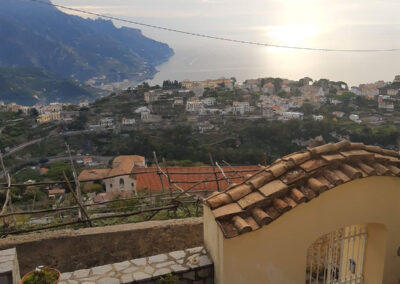 Il cancello di ingresso del B&B Guest Malù a Scala