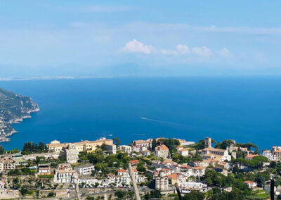La veduta su Ravello dal B&B Guest Malù di Roberta a Scala