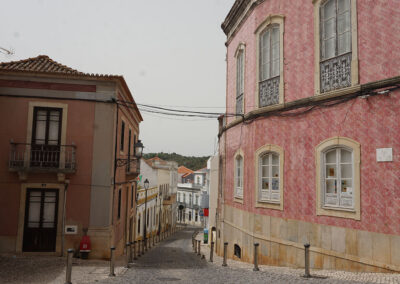 R. 5 de Outubro, Silves