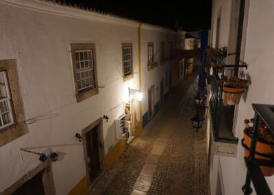 R. Direita, Obidos di notte