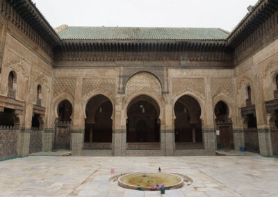 Patio Madrasa Bou Inania, Fes