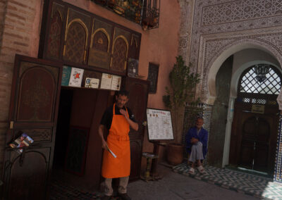 Ristorante Table de la Medina e Maqaam di Sidi Abdul Aziz; Medina Marrakech