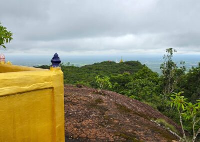 Chedi Luang Pu Sao, Pha Naka, Parco Nazionale di Phu Langka, Bueng Khan, Thailandia