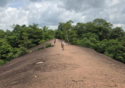 Hin Sam Wan o Rocce delle Tre Balene, Hin Sam Wan Forest Park, Bueng Khan, Thailandia